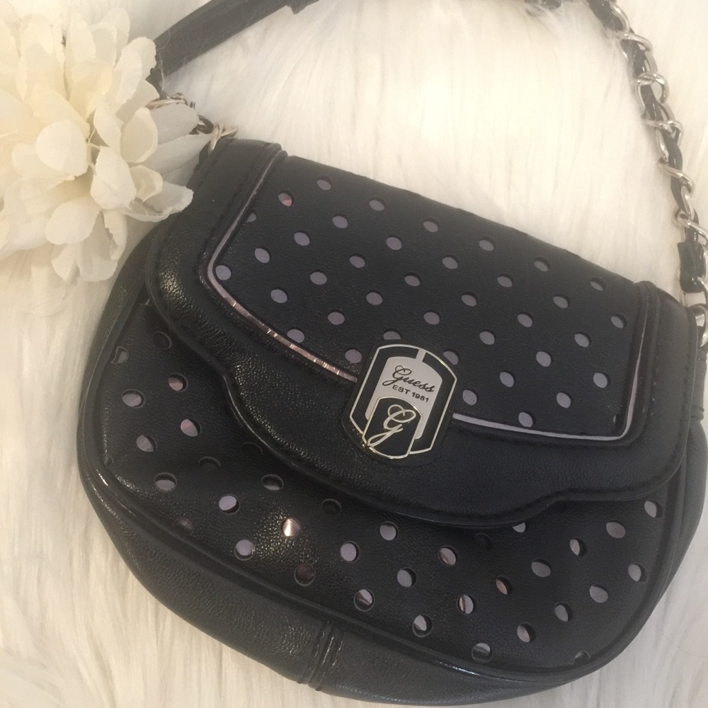 👛Guess bag!